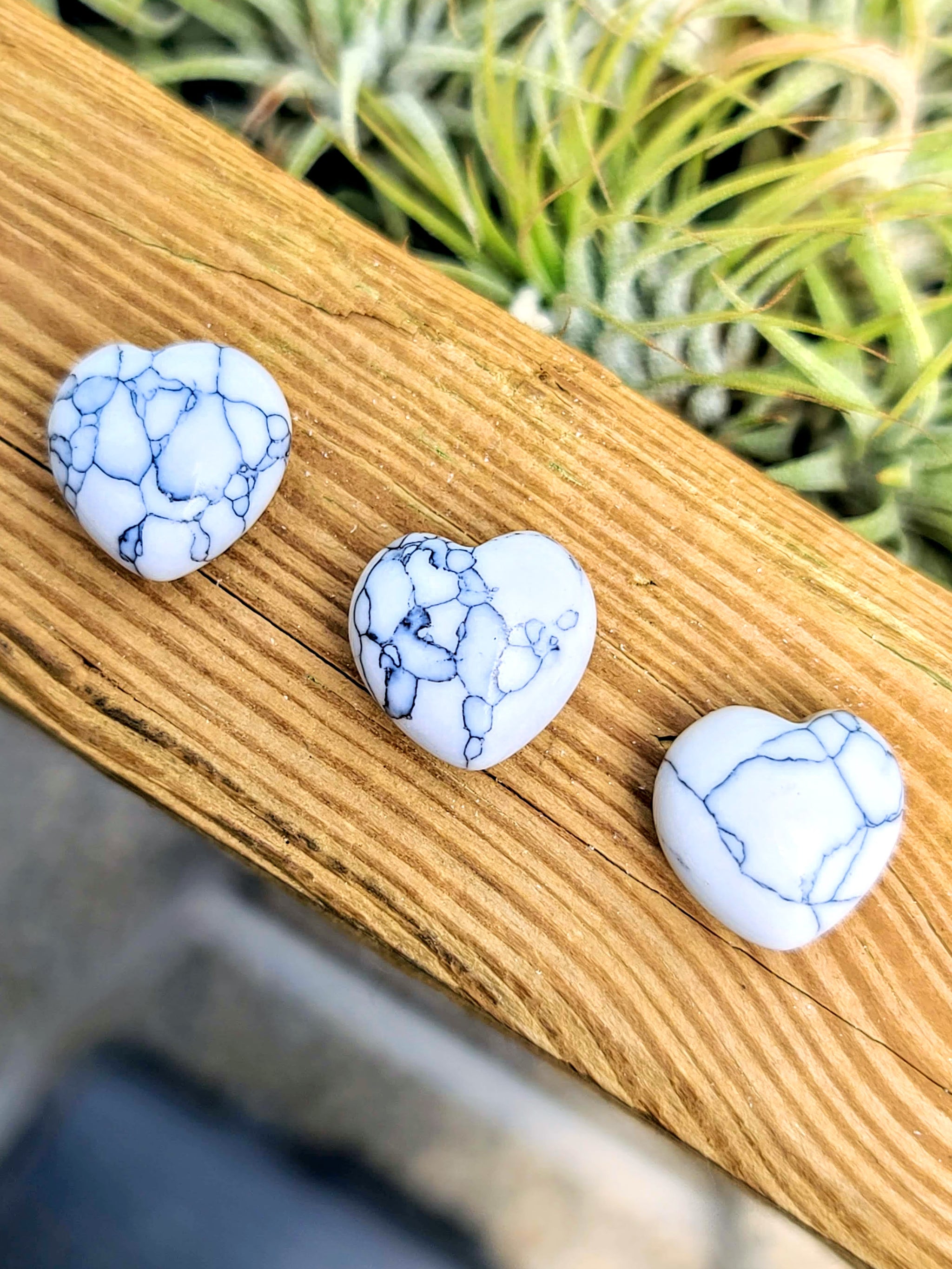Mini Howlite Crystal Heart
