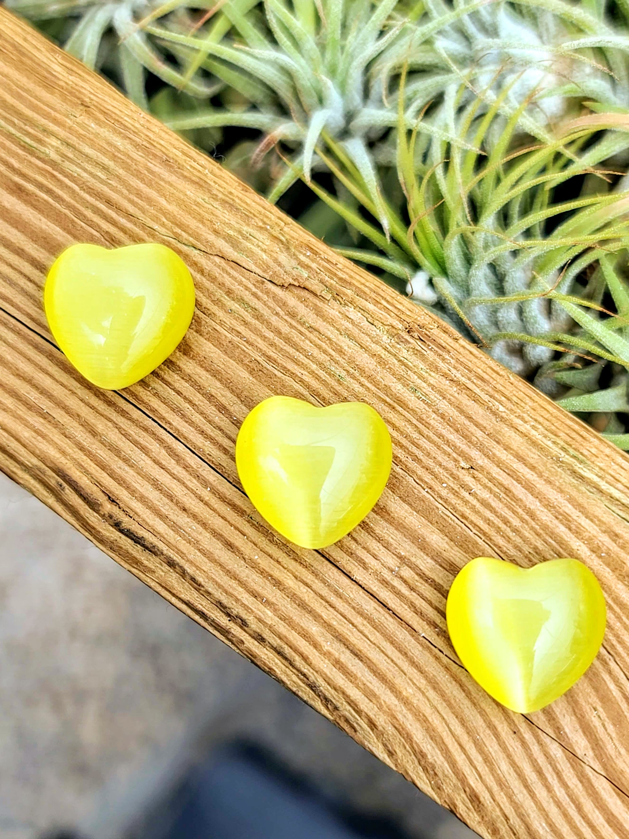 Mini Yellow Cats Eye Crystal Heart