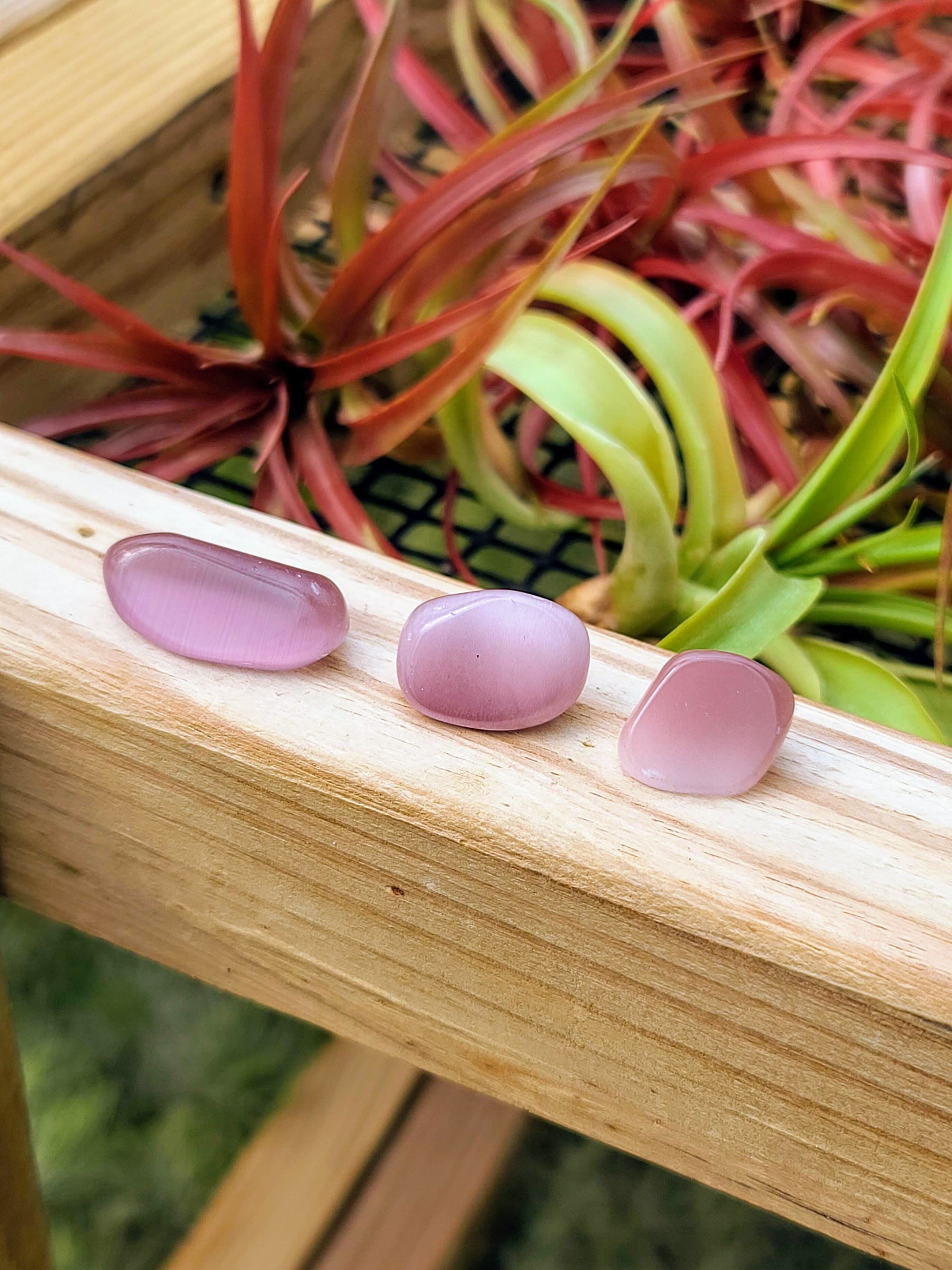 Lavender Cats Eye Tumble