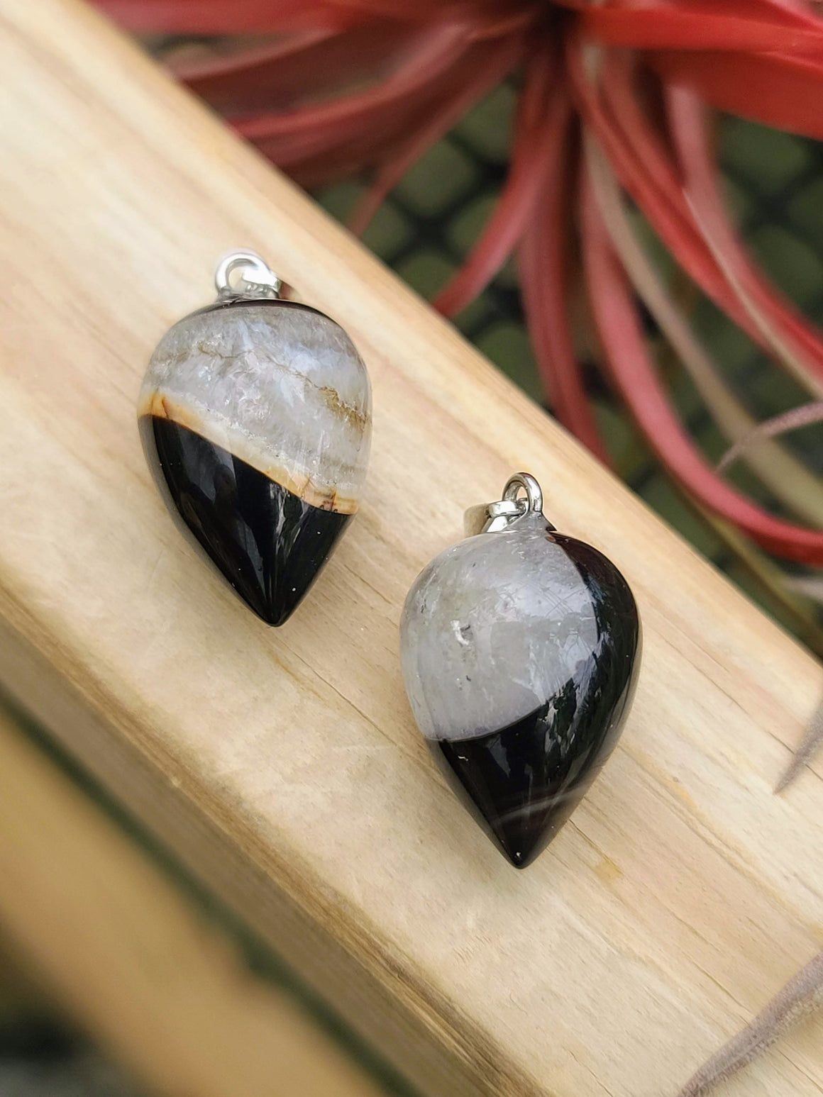 Black And White Agate Teardrop Pendant