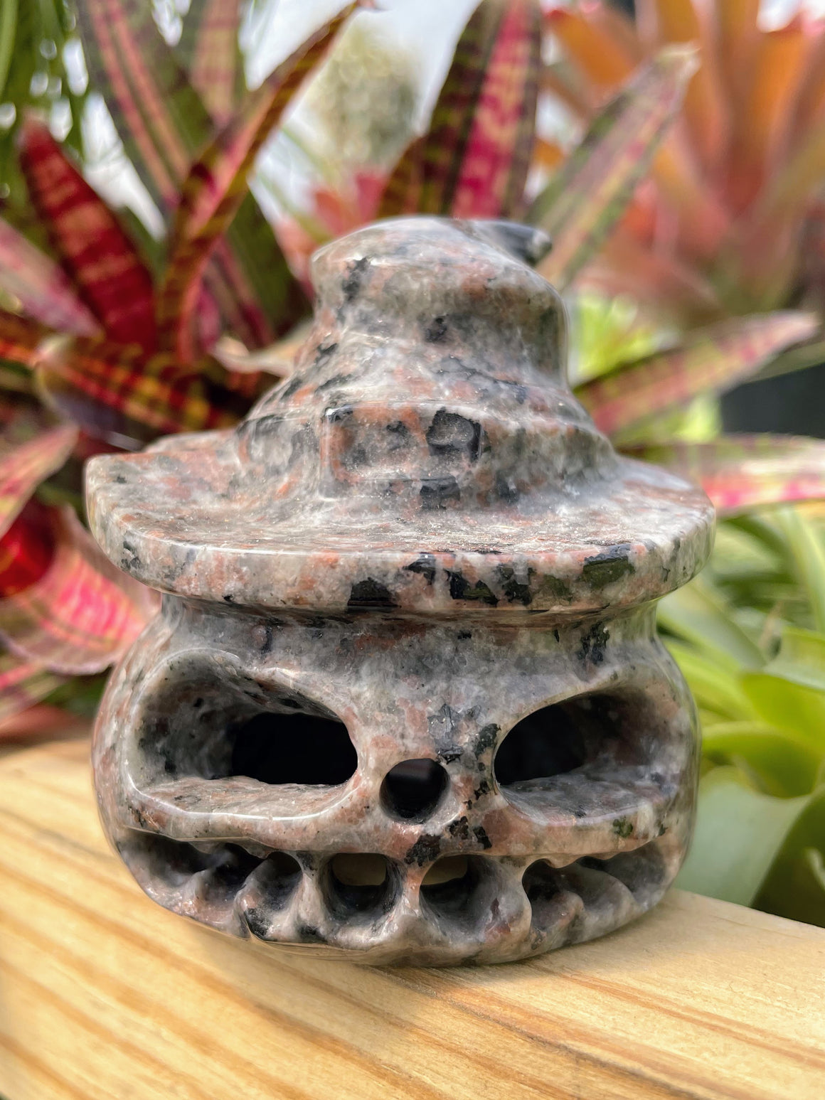 Yooperlite Jack-O'-Lantern Crystal Carving