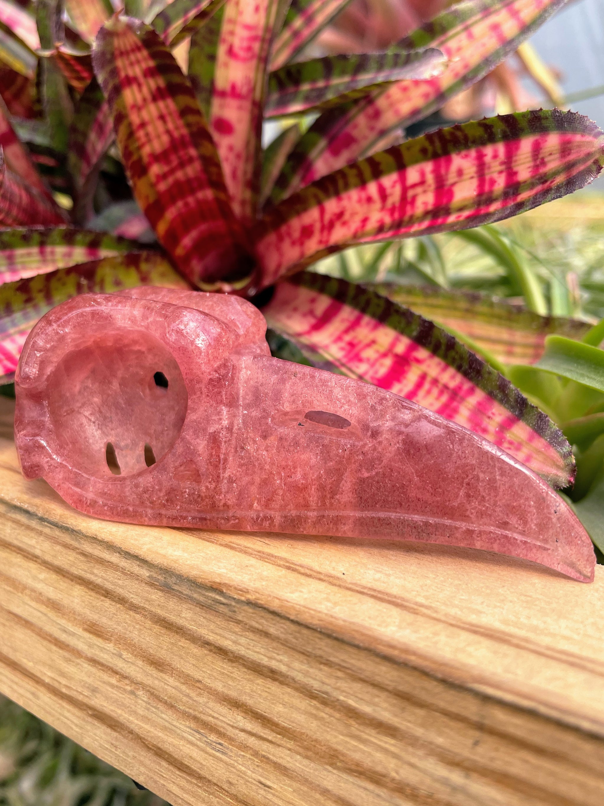 Strawberry Quartz Raven Skull Crystal Carving