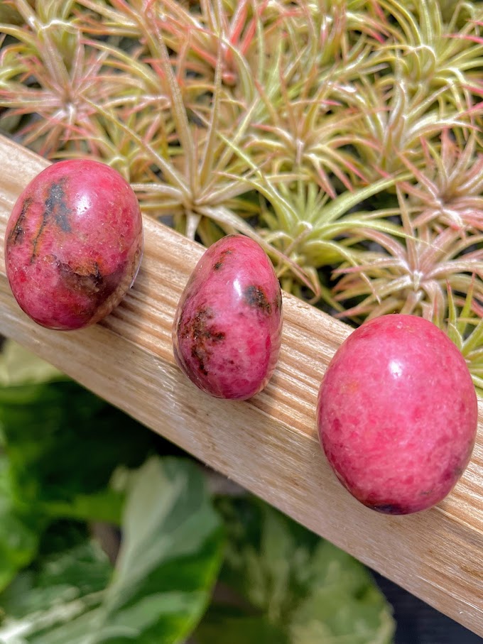 High Quality Rhodonite Tumble
