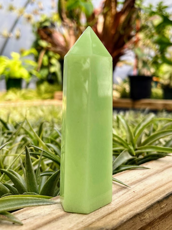 Lime Green Luminous Crystal Point
