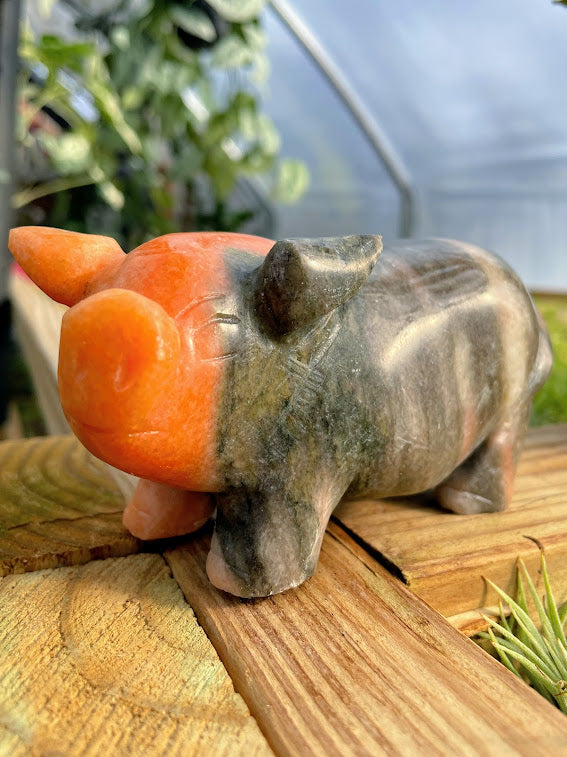 WYSIWYG- Calcite Pig