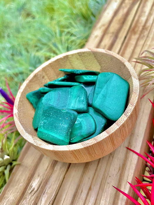 Malachite Crystal Chips 1/4 cup (3oz)